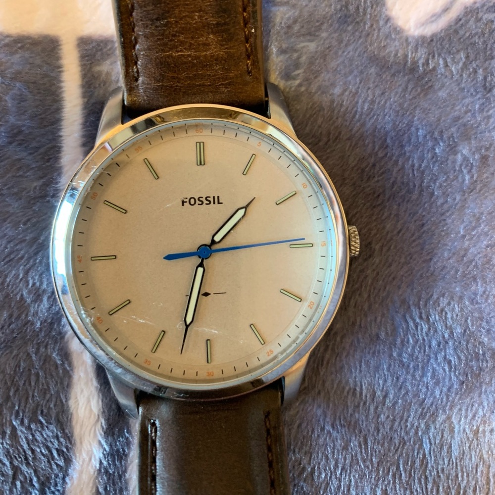 Mens Fossil watch. Genuine leather.